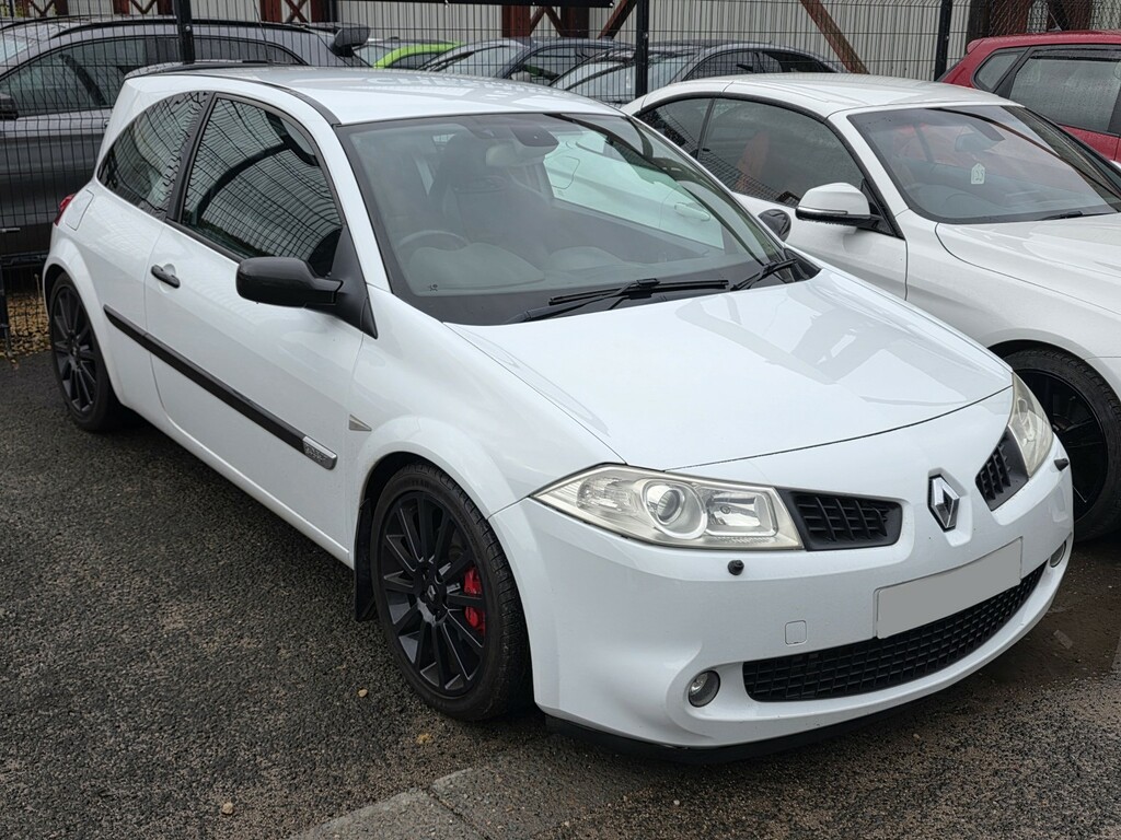 Renault Megane Hatchback 2.0 T Team F1 Team R26 2008 White