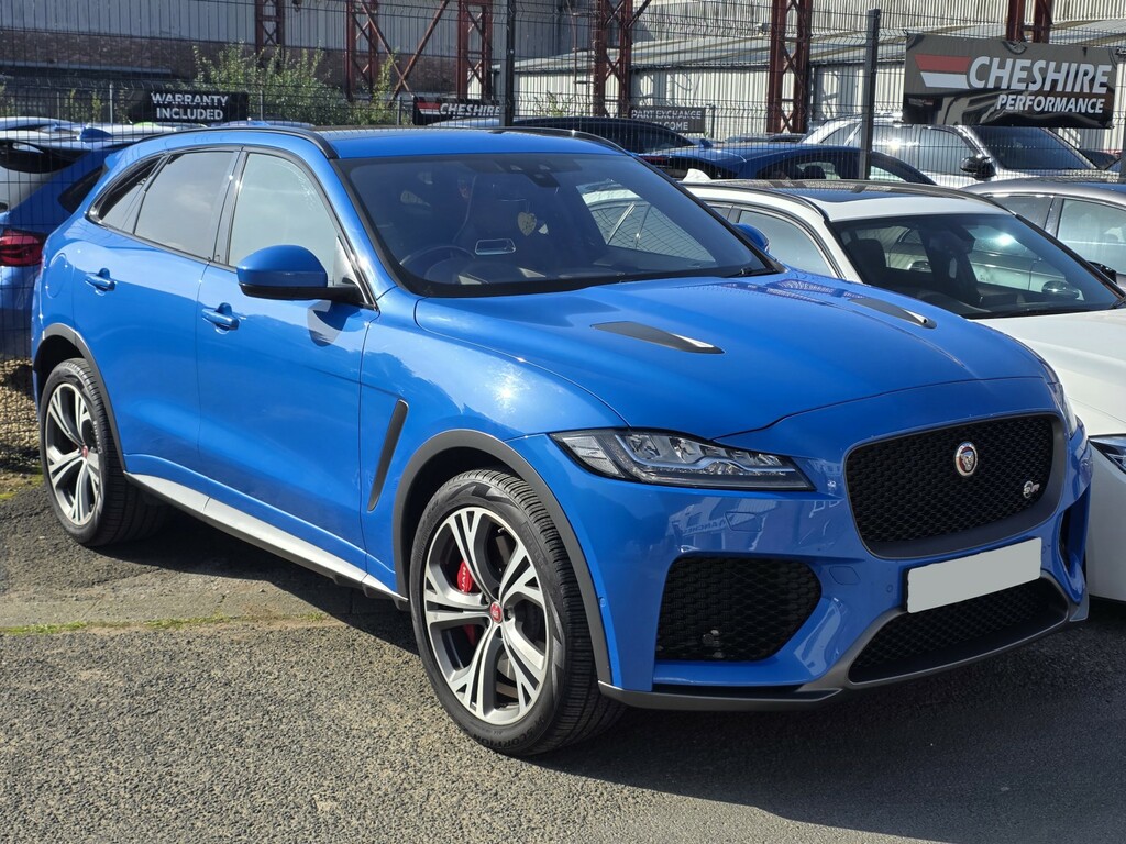 Jaguar F-Pace 5.0 V8 Svr Blue