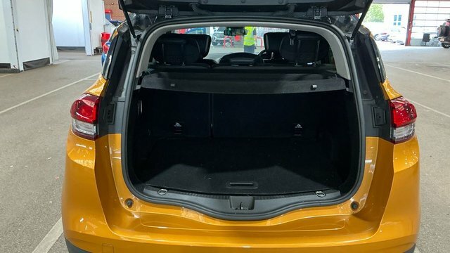 Renault Scenic 1.2 Tce Dynamique Nav Mpv White #11