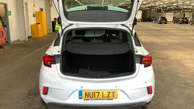 Vauxhall Astra Hatchback 1.6 Cdti Blueinjection Elite Euro 6 Ss Blue #13