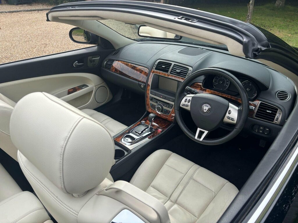 Jaguar XK 4.2 V8 Euro 4 Silver #16