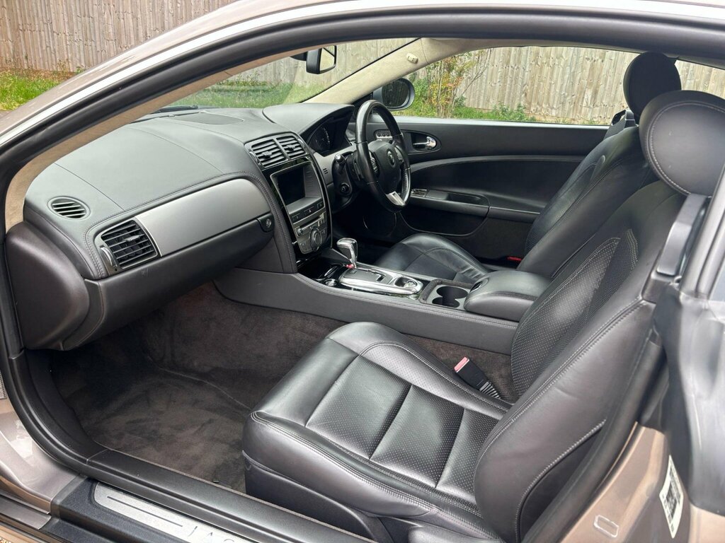 Jaguar XK 4.2 V8 60 Euro 4 Black #26
