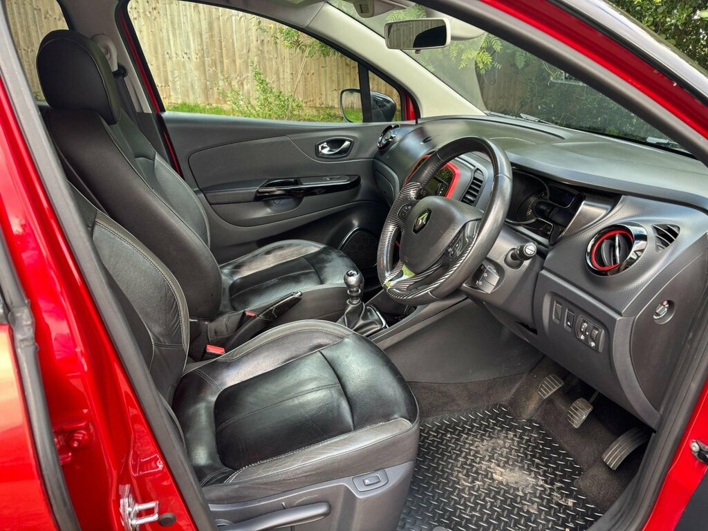 Renault Captur 1.5 Dynamique S Medianav Energy Dci Ss 90 Bhp Black #18