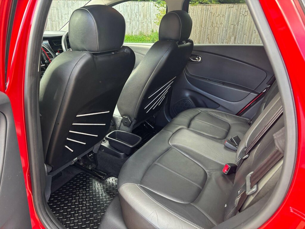Renault Captur 1.5 Dynamique S Medianav Energy Dci Ss 90 Bhp Black #26