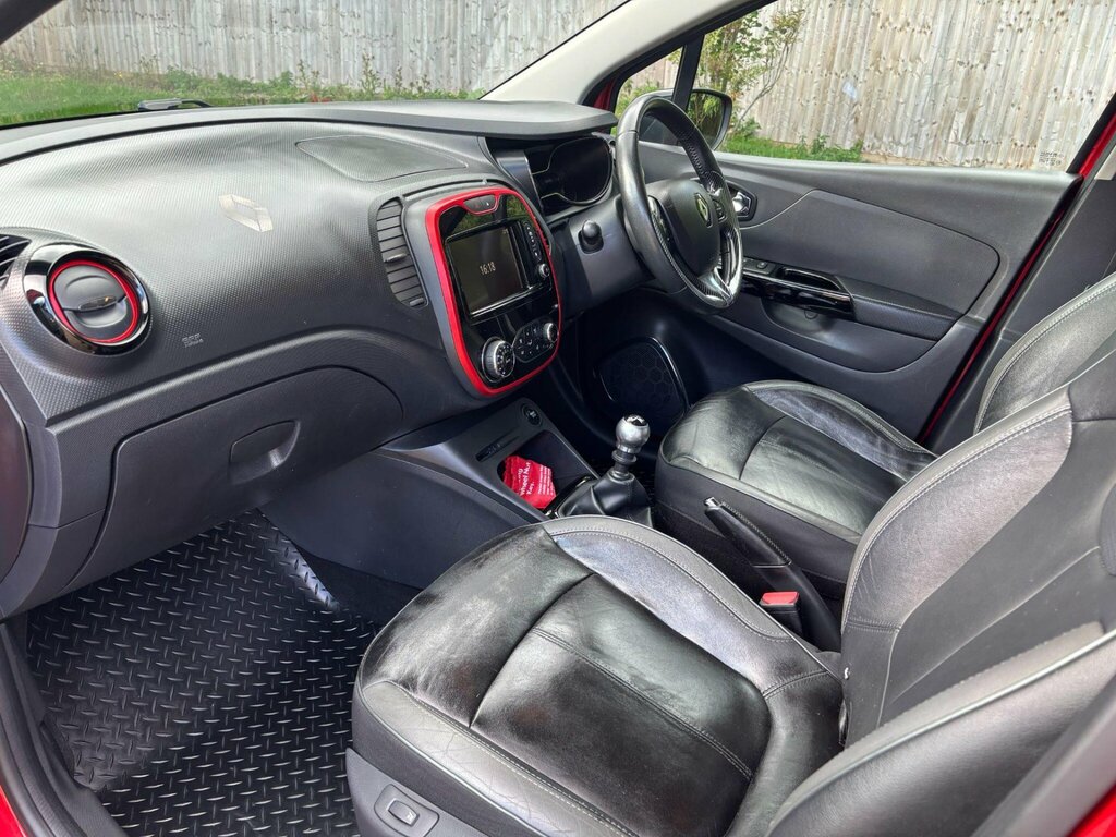Renault Captur 1.5 Dynamique S Medianav Energy Dci Ss 90 Bhp Black #37