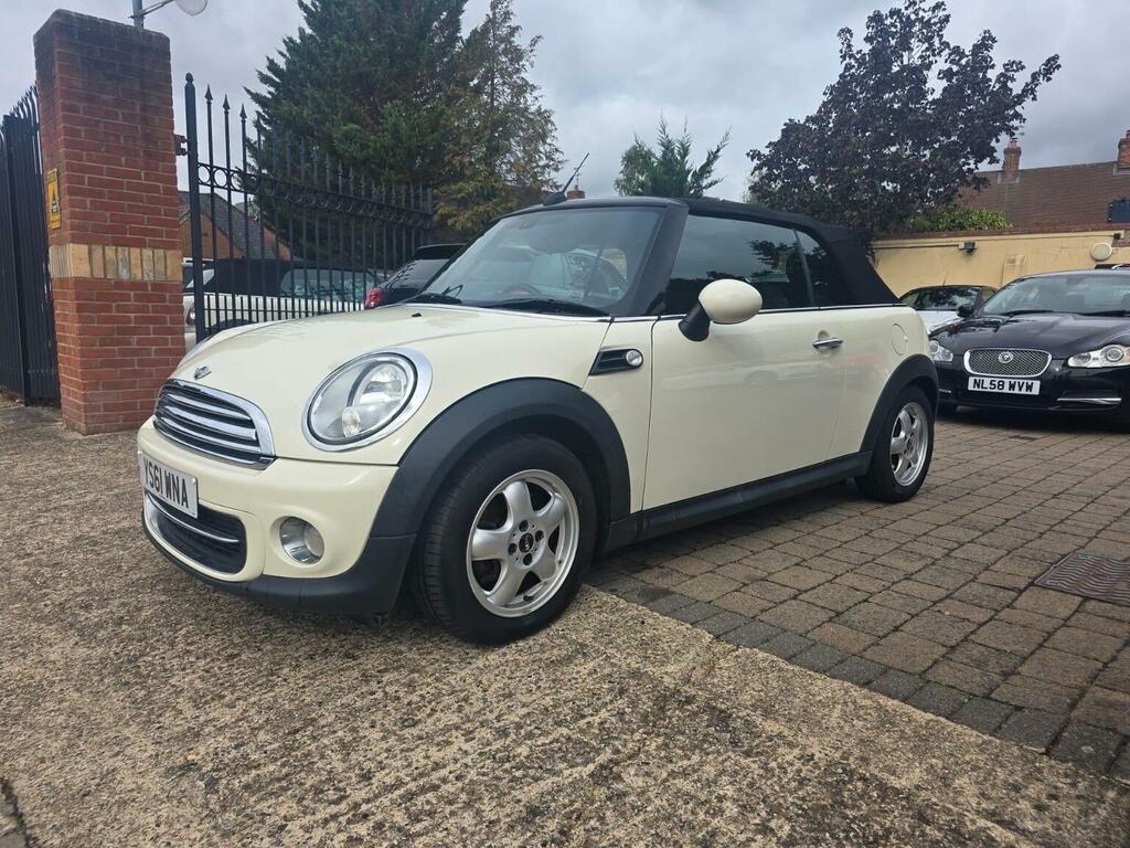 Mini Convertible 1.6 Cooper Euro 6 Ss White #2