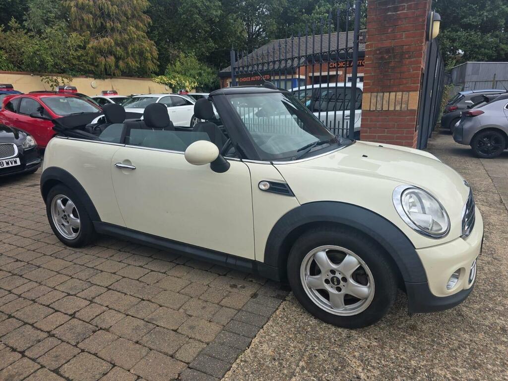 Mini Convertible 1.6 Cooper Euro 6 Ss White