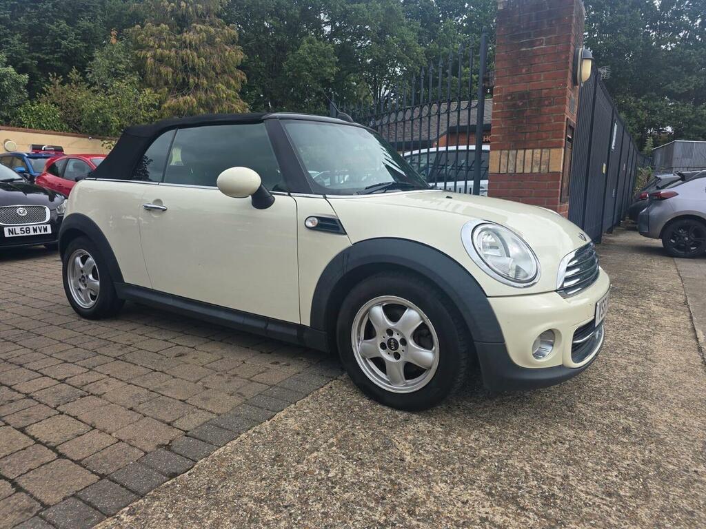 Mini Convertible 1.6 Cooper Euro 6 Ss White #3