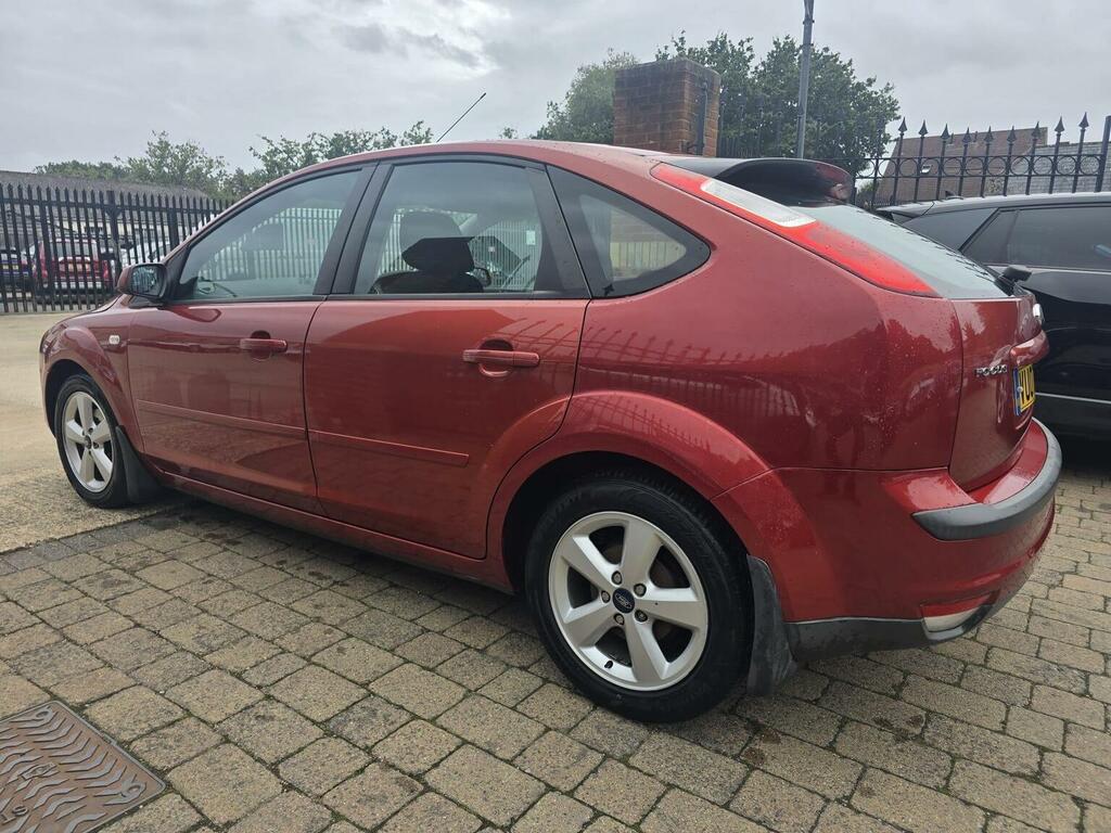 Ford Focus 1.6 Zetec Climate Orange #4