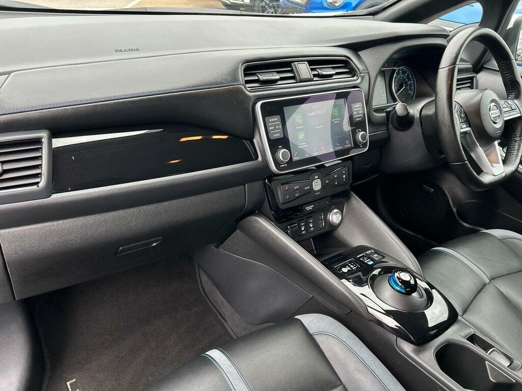 Nissan Leaf 62Kwh E Tekna Hatchback 217 Ps White #2