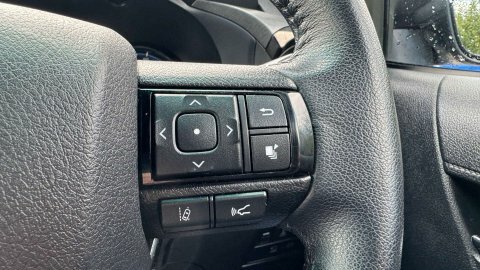 Toyota HILUX 2.4D Active 150 #12