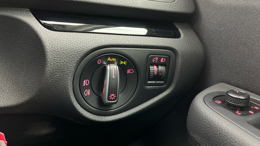 Seat Alhambra 2.0 Tdi Xcellence 148 Bhp Silver #10