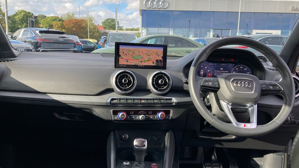 Audi SQ2 Black Edition Tfsi 300 Ps S Tronic Blue #12