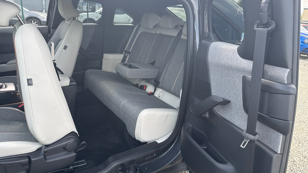 Mazda MX-30 17.8Kwh R-ev Exclusive-line Suv Plug-in  #52
