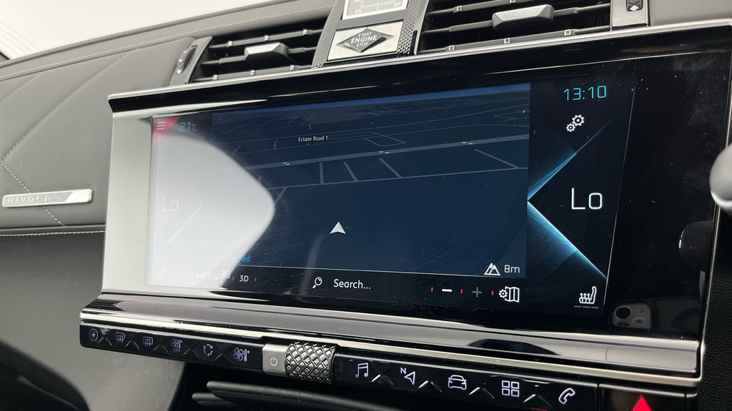 DS DS 7 Crossback 1.6 E-tense 13.2Kwh Rivoli Crossback Plug-in Eat8 Black #17