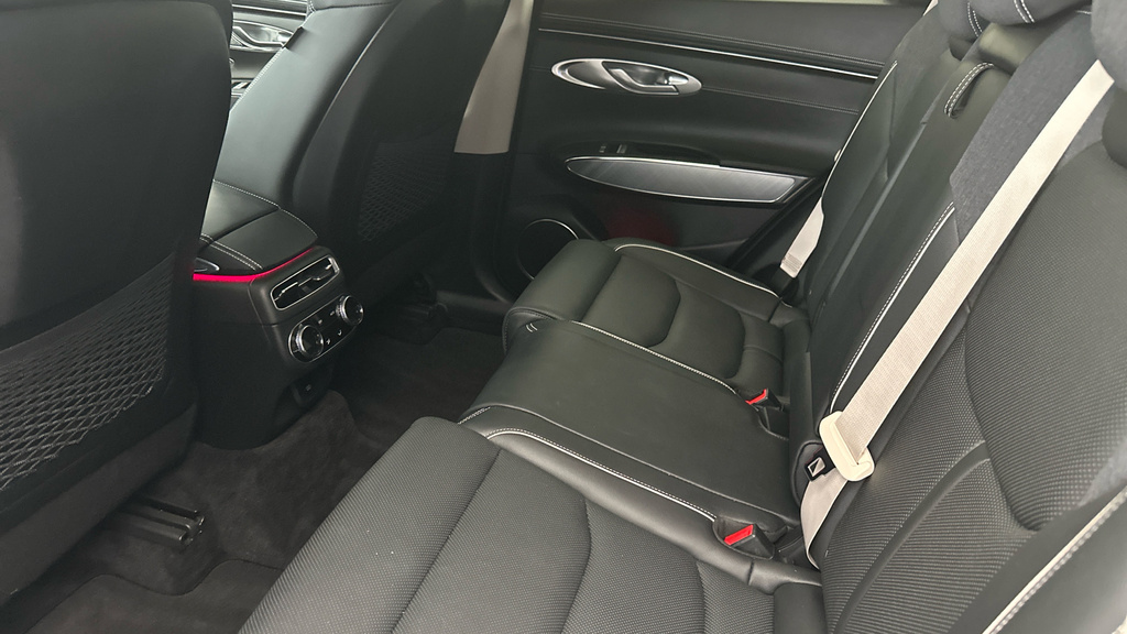 Genesis GV70 77.4Kwh, Dual Motor Sport Grey #20