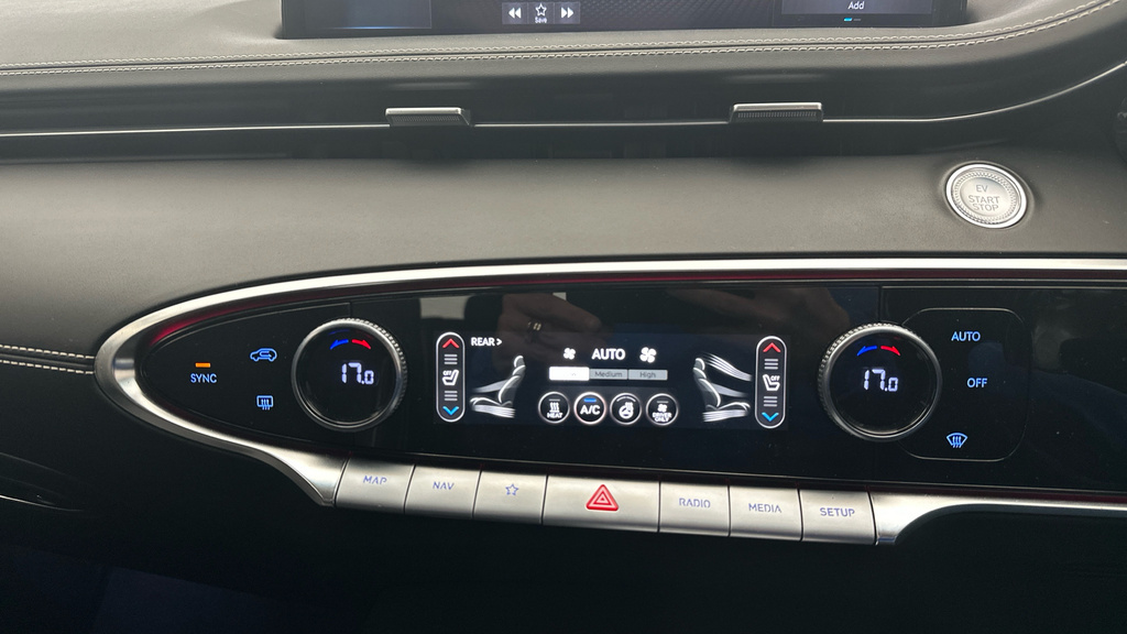 Genesis GV70 77.4Kwh, Dual Motor Sport Grey #15