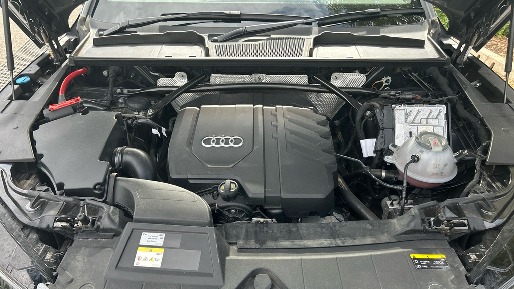 Audi Q5 50 Tfsi E Quattro Black Edition S Tronic Black #16