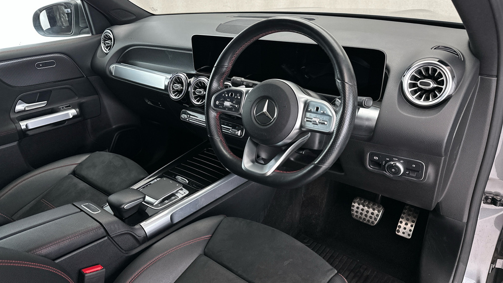 Mercedes-Benz GLB Class 2.0 Glb 200 D Amg Line Premium 148 Bhp Blue #13