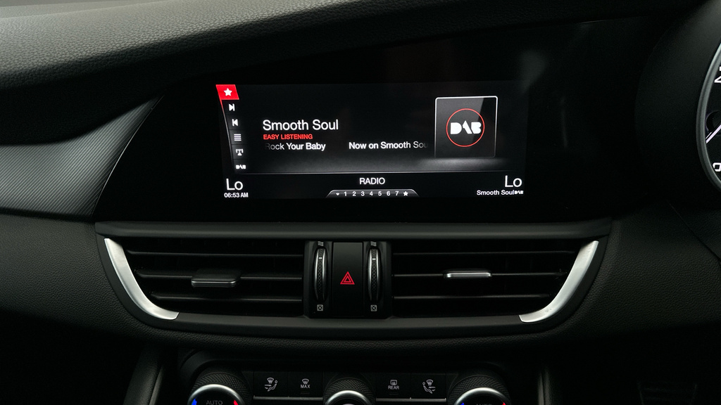 Alfa Romeo Giulia 2.1 Td Super 158 Bhp Rear Park Sensors, Android Blue #17