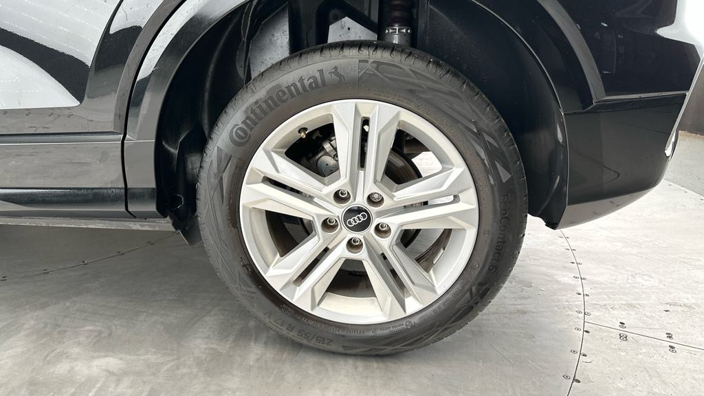 Audi Q2 35 Tfsi S Line S Tronic Grey #25