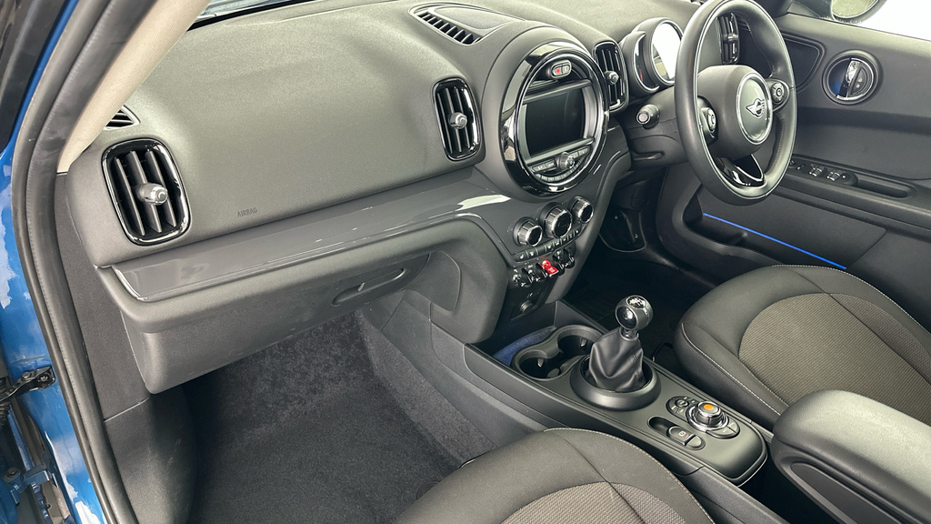 Mini Countryman 1.5L Cooper Exclusive White #10