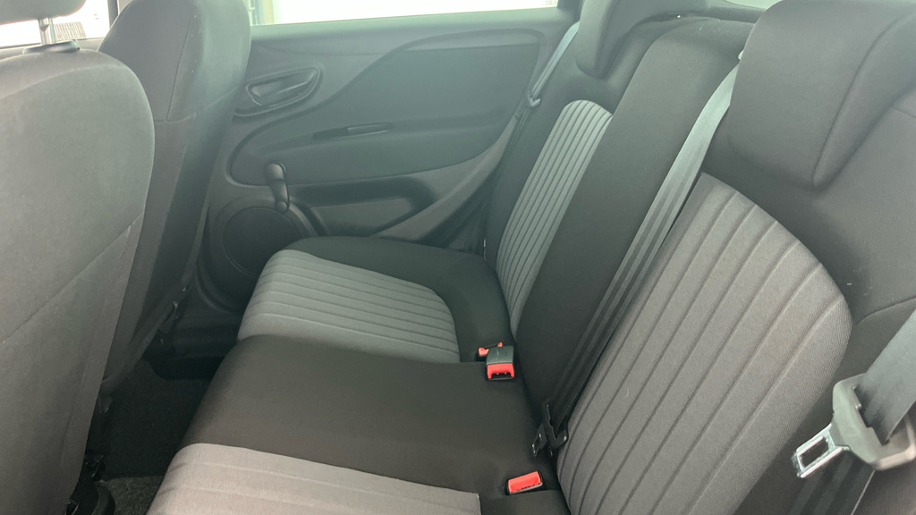 Fiat Punto Punto Easy Black #18