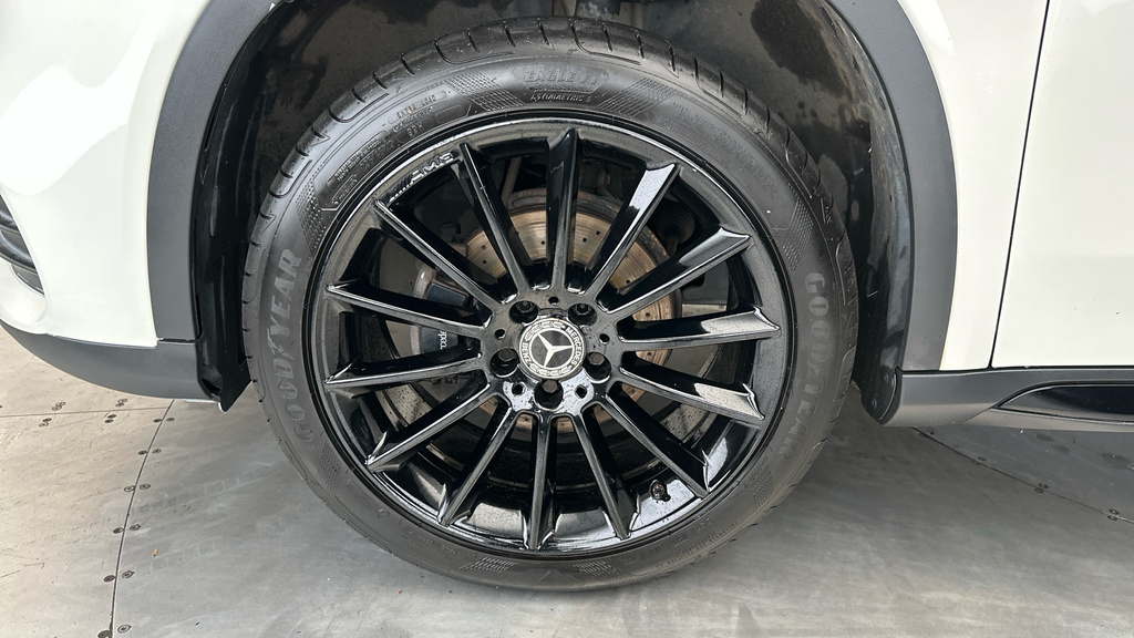 Mercedes-Benz GLA Class 2.1 D Se Euro 6 Ss Red #22