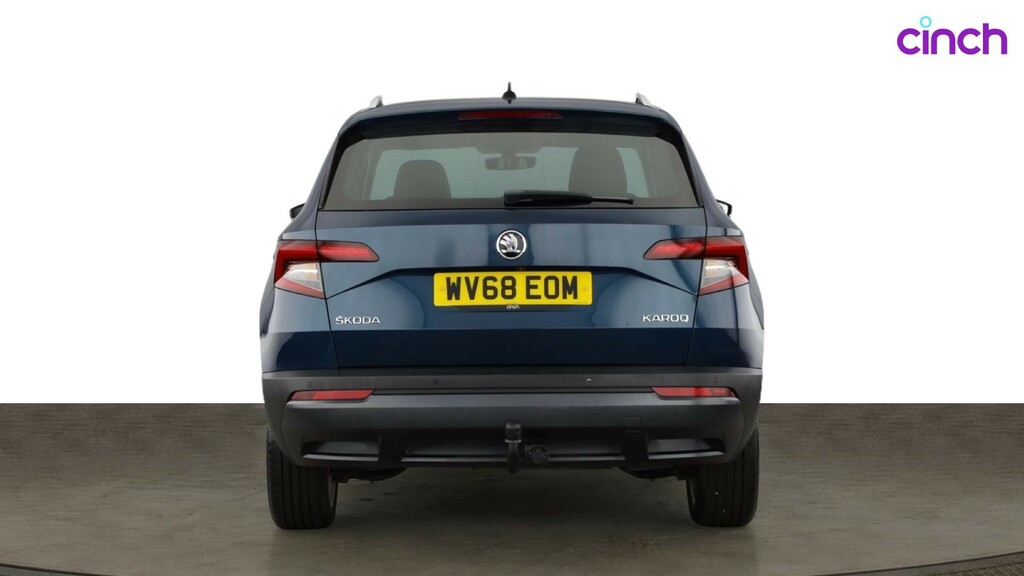 Skoda Karoq Se L Beige #4