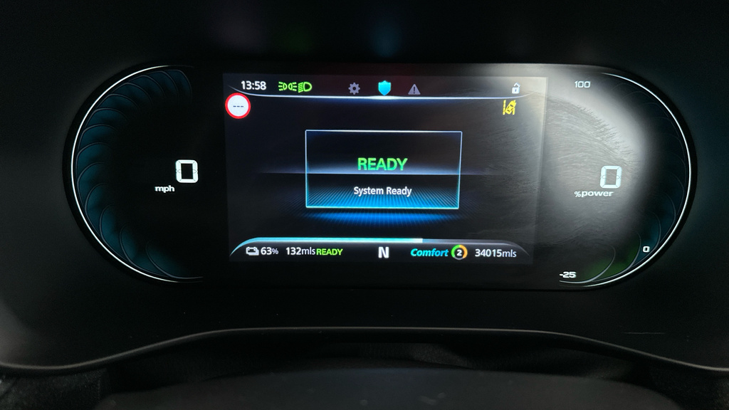 MG MG5 61.1Kwh Trophy Long Range Estate Red #18