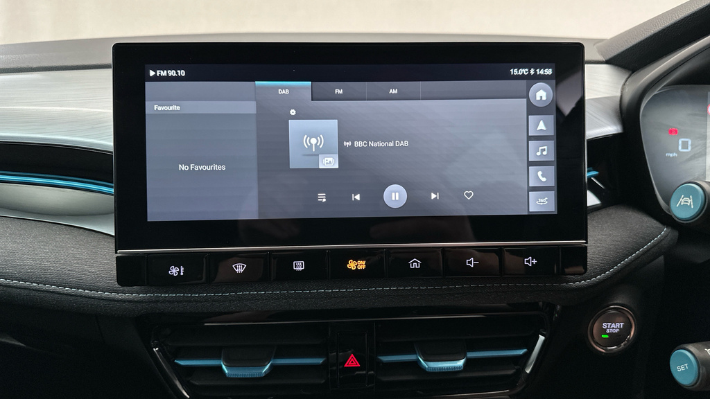MG MG5 61.1Kwh Trophy Long Range Estate Red #17