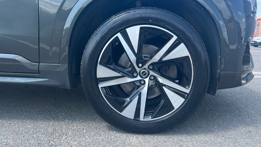 Volvo XC90 R-design, B5 Awd Mild Hybrid Climate Pack- Grey #17