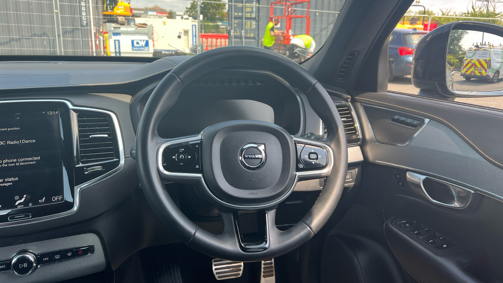 Volvo XC90 R-design, B5 Awd Mild Hybrid Climate Pack- Grey #22