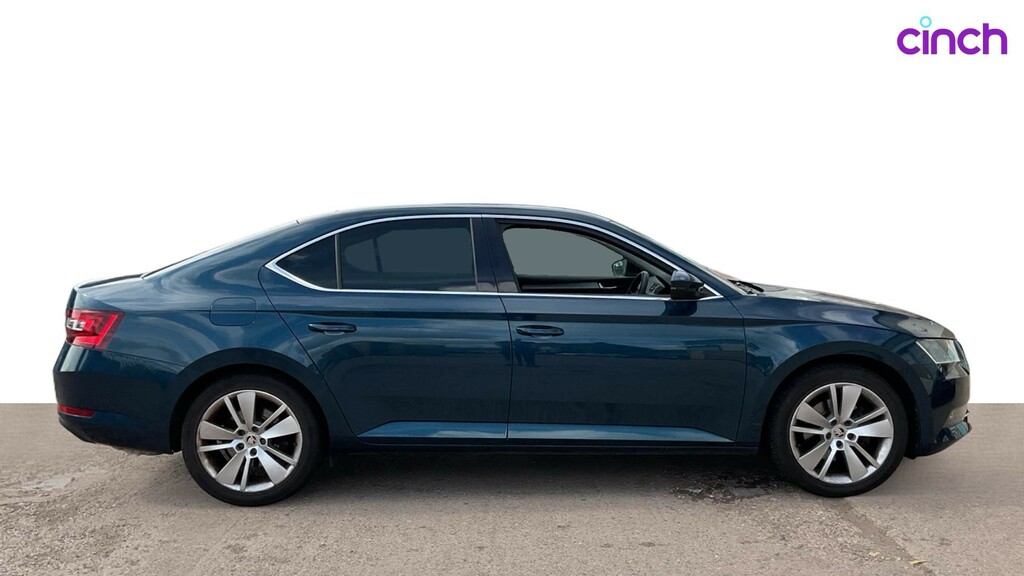 Skoda Superb 2.0 Tdi Cr Se L Executive Black #2