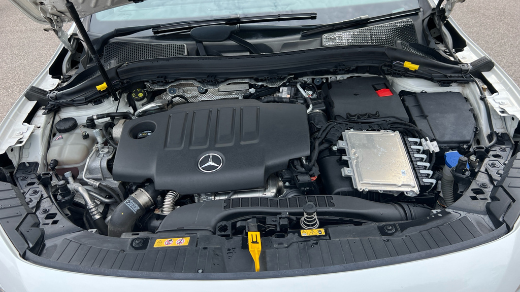 Mercedes-Benz GLA Class Gla200h Mhev Sport Executive Grey #21