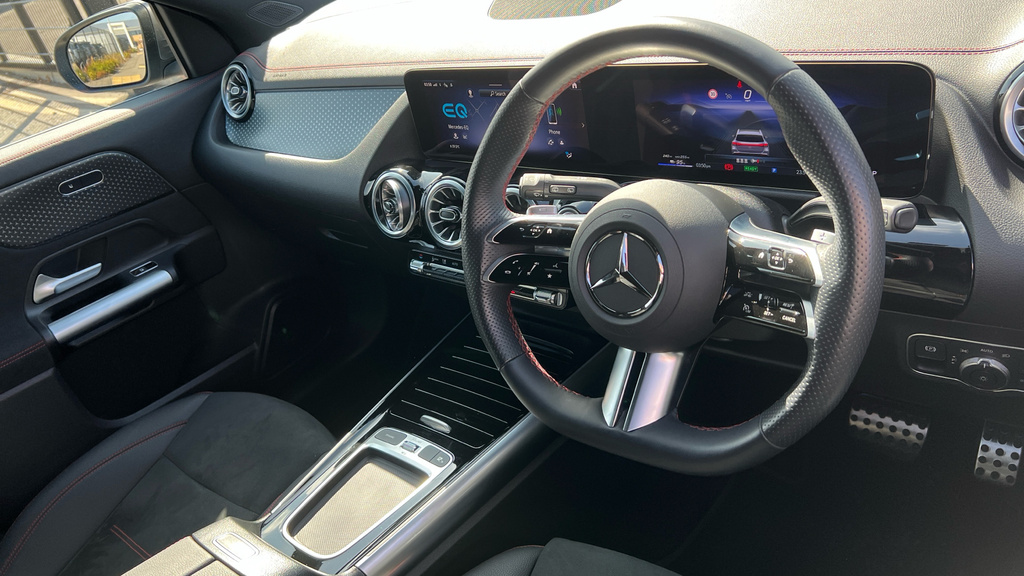 Mercedes-Benz EQA 2024 Eqa 250 70.5Kwh Amg Line Premium Suv E Silver #9