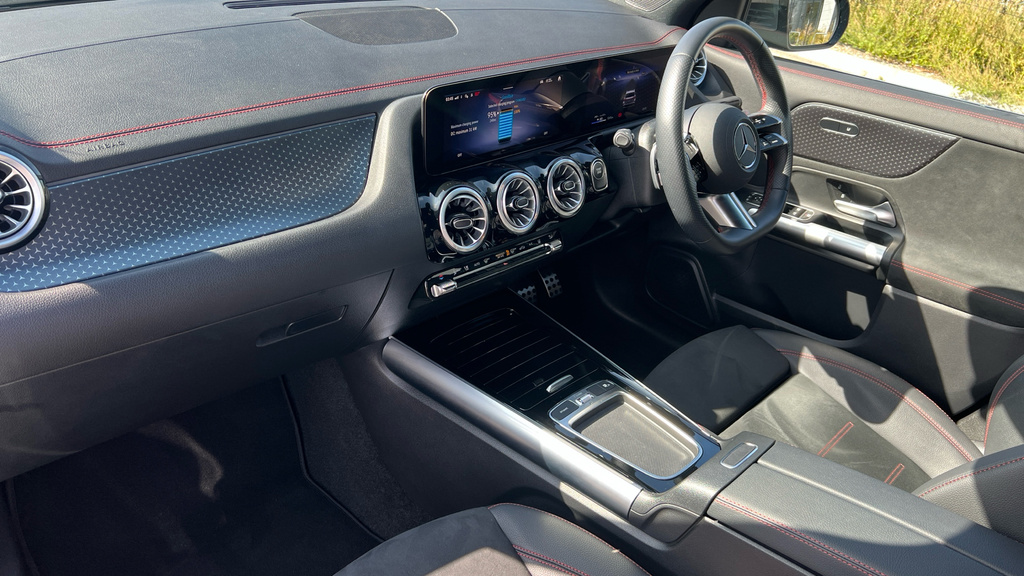 Mercedes-Benz EQA 2024 Eqa 250 70.5Kwh Amg Line Premium Suv E Silver #10