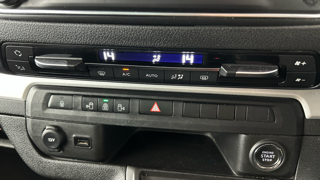 Vauxhall Vivaro 3100 75Kwh Elite Panel Van L1 H1 White #14