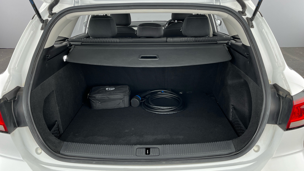 MG MG5 61.1Kwh Exclusive Long Range Estate A Black #19