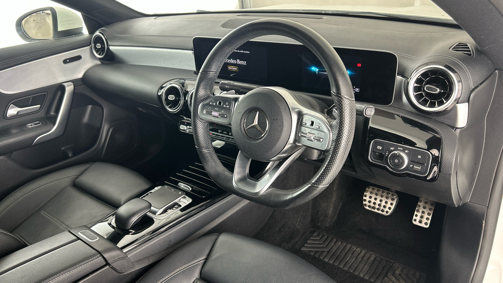 Mercedes-Benz CLA Class Cla 220 Amg Line Premium White #10