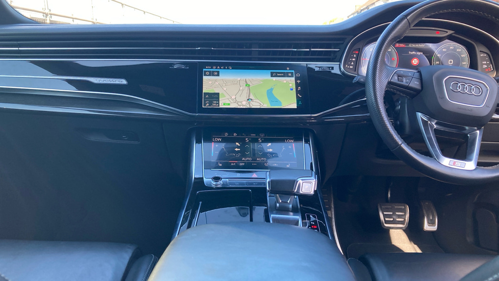 Audi Q8 55 Tfsi Quattro Black Edition Tiptronic Black #12