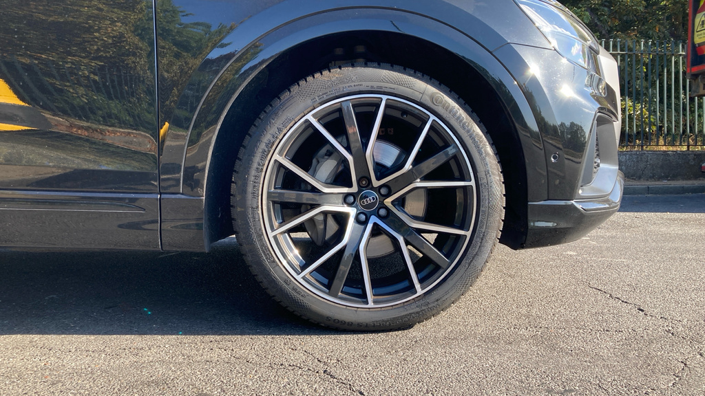 Audi Q8 55 Tfsi Quattro Black Edition Tiptronic Black #17
