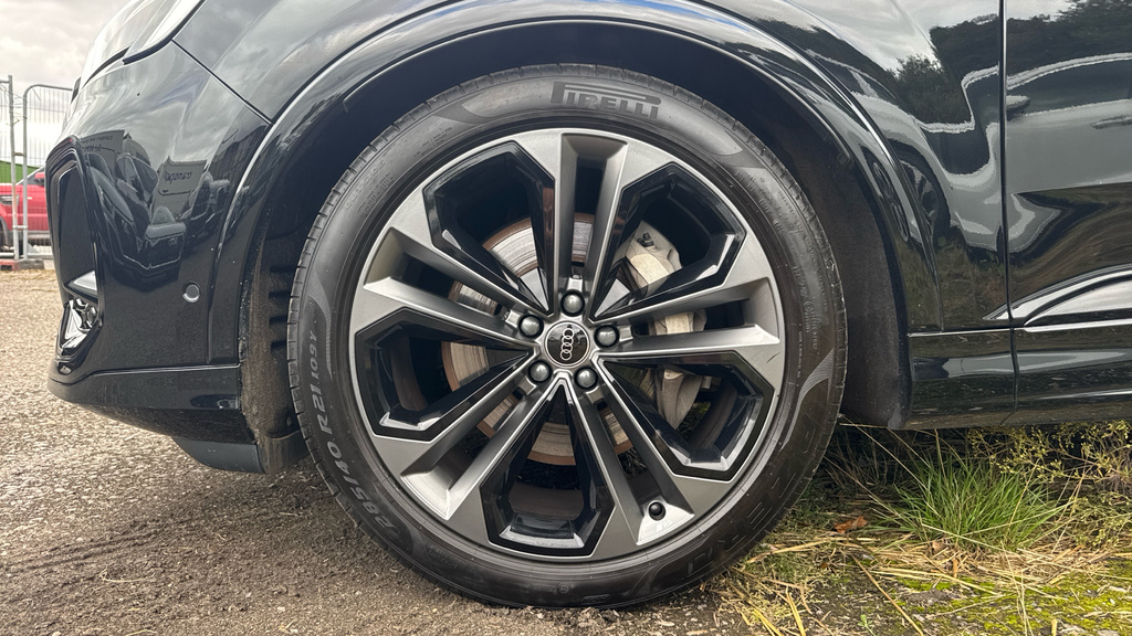 Audi Q7 3.0 Tdi V6 Black Edition Suv Tiptronic Black #18