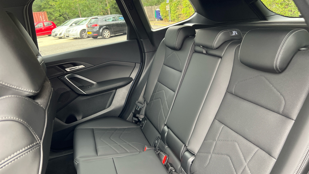 BMW X1 Xdrive 23I Mht M Sport Step White #17