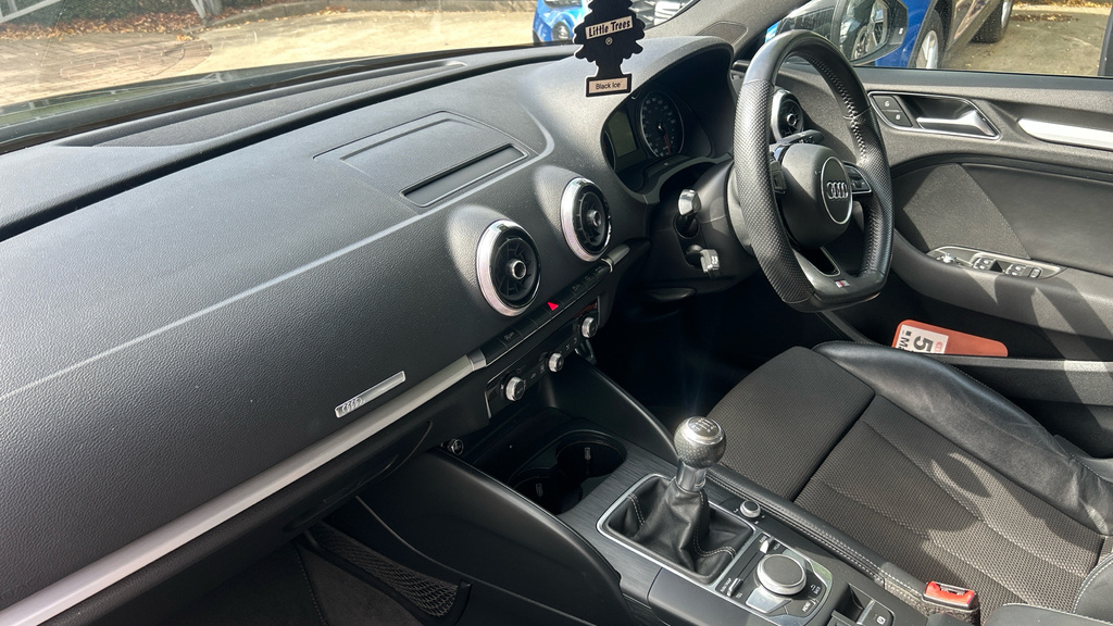 Audi A3 Sport 1.5 Tfsi Cylinder On Demand 150 Ps 6-Speed #11