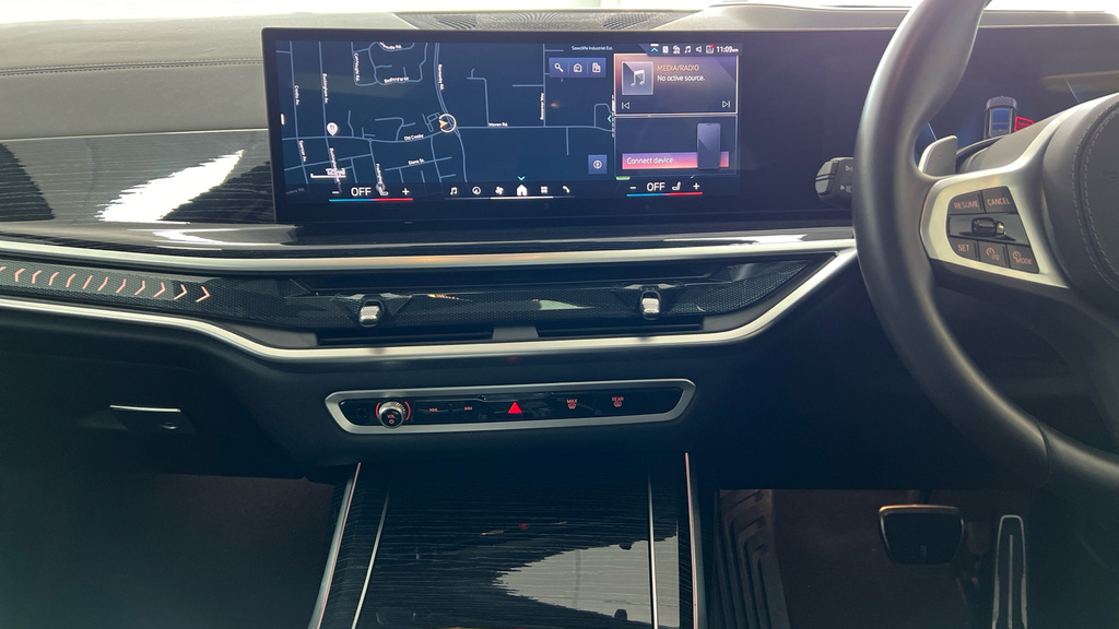 BMW X7 Xdrive40d M Sport Blue #25