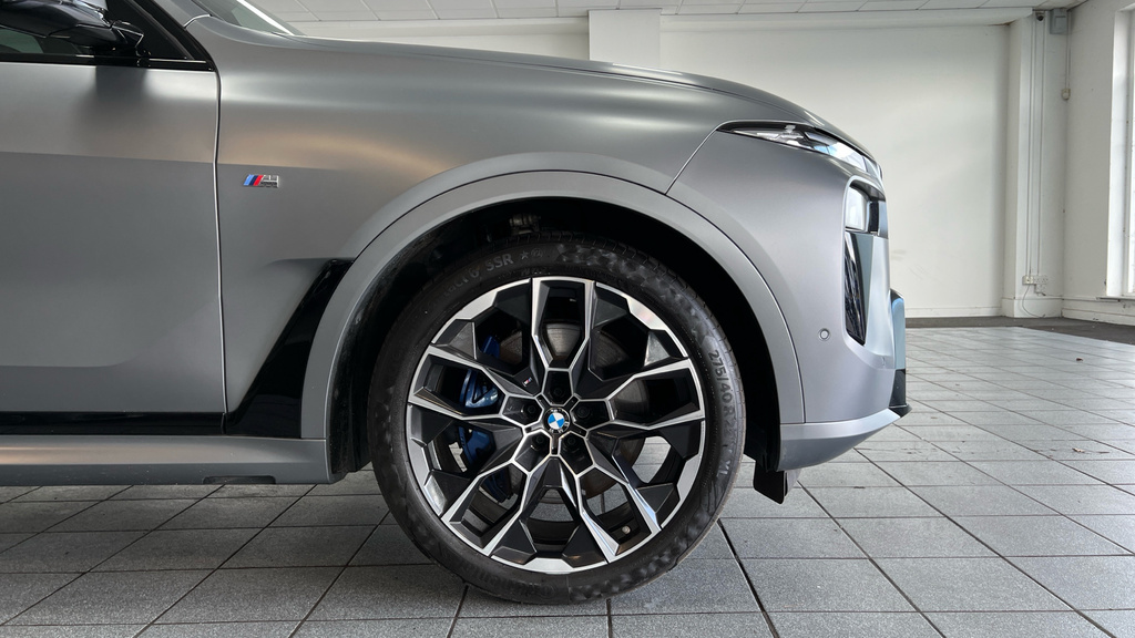 BMW X7 Xdrive40d M Sport Blue #31