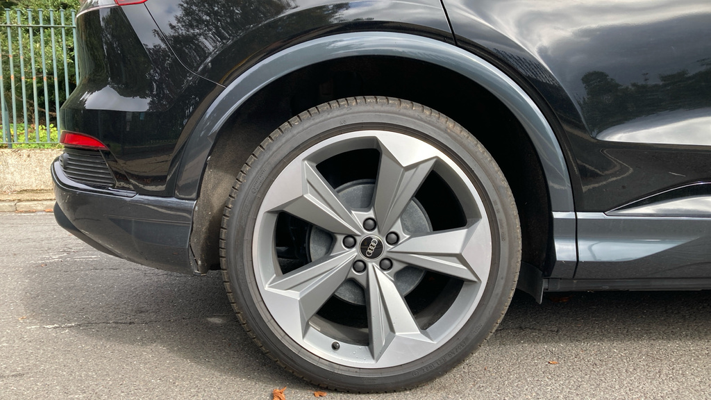 Audi Q4 E Tron 55 S Line Suv Quattro 82Kwh 340 Grey #20