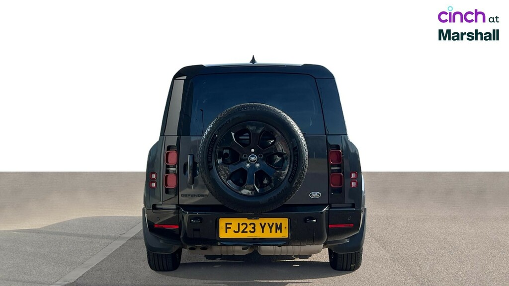 Land Rover Defender 3.0 D250 Hard Top Standard Black #4