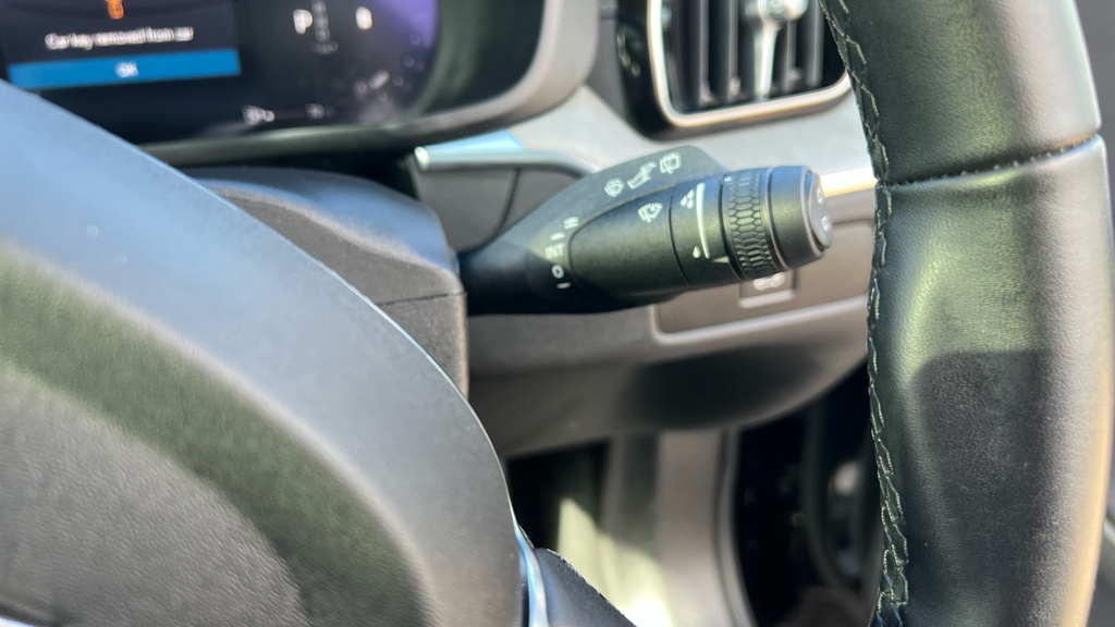 Volvo XC60 Plus Dark T6 Awd 350 Hp Grey #30